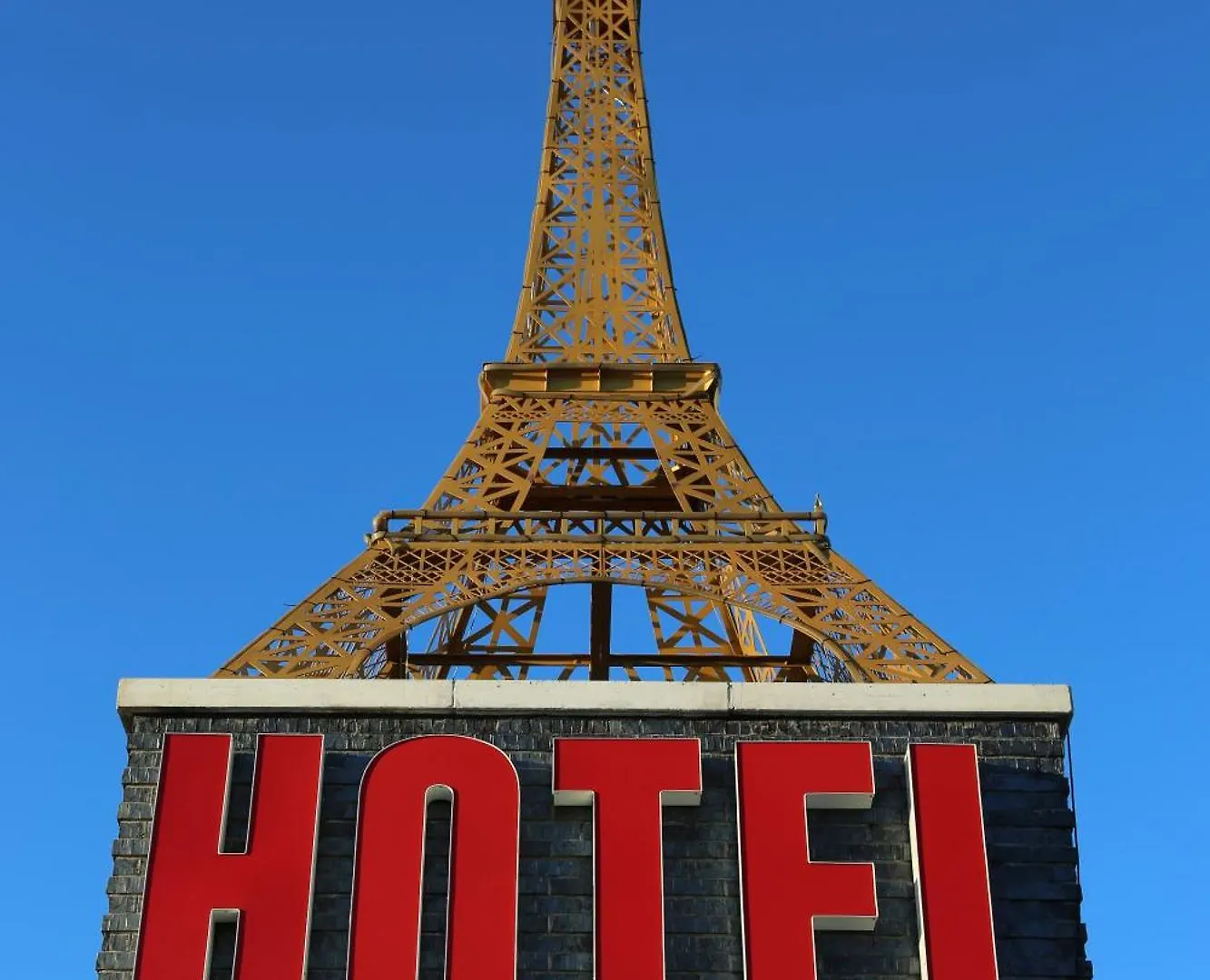 Paris Suites Hotel New York