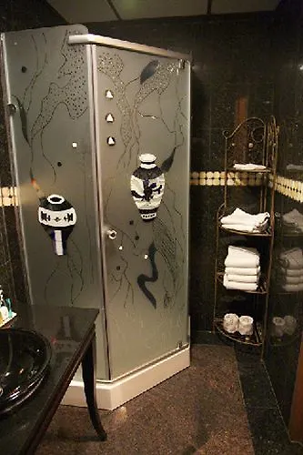 Paris Suites Hotel New York