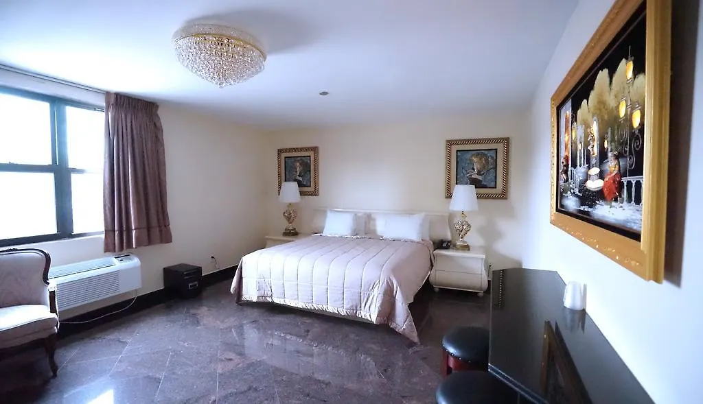 Paris Suites Hotel New York 3*,  United States
