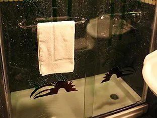 Paris Suites Hotel New York